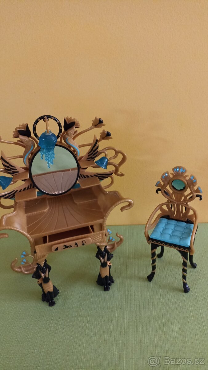 Příslušenství k Monster High - 2