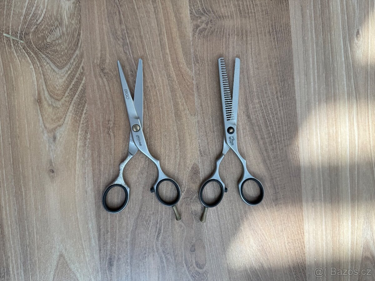 Kadeřnická výbava - 2