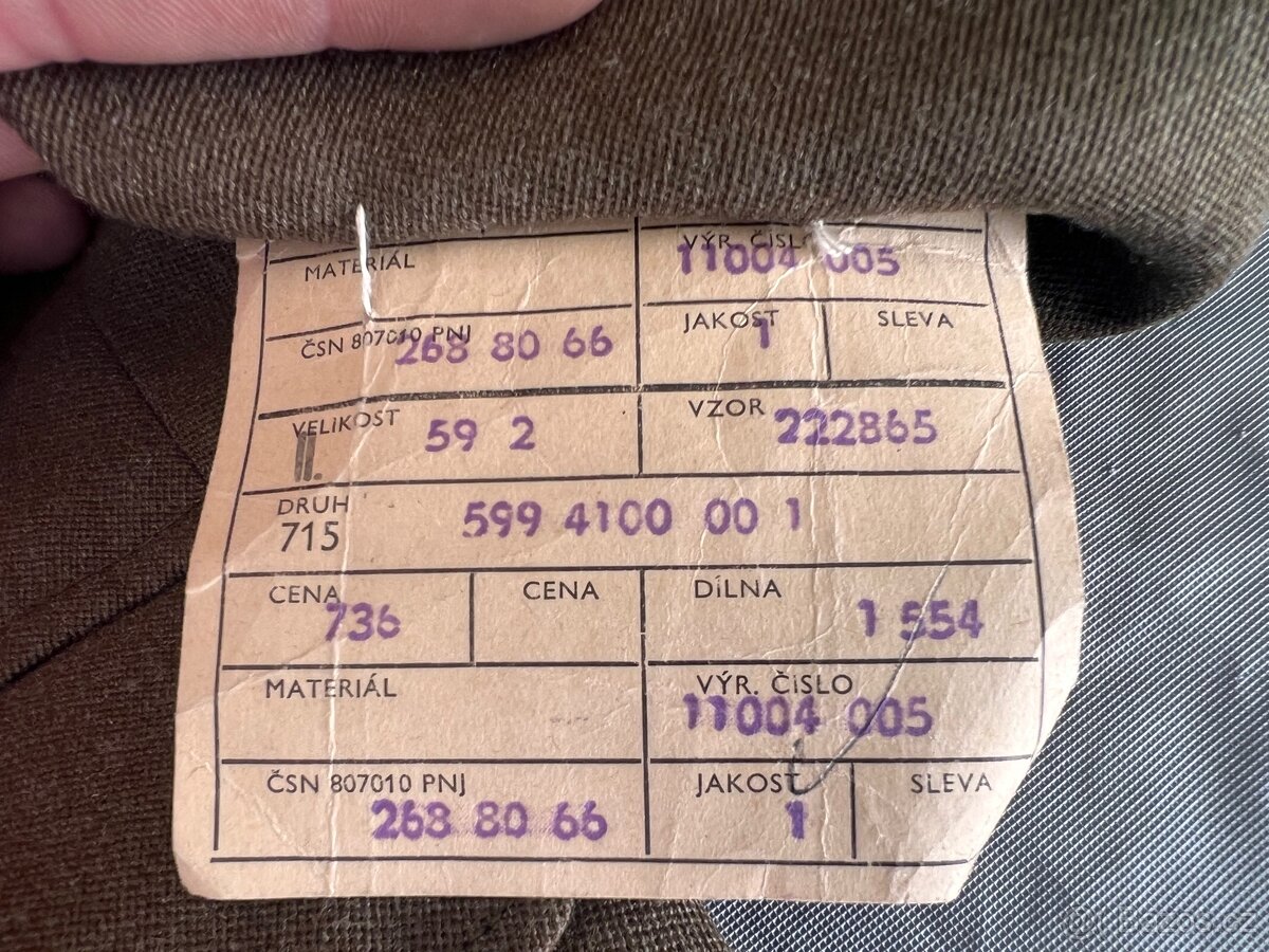 Prodám vojenskou uniformu - 2
