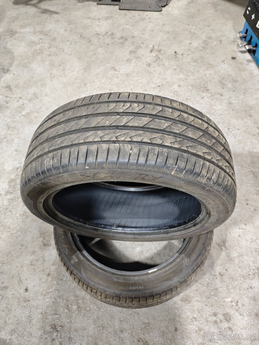 Letní pneu 235/45/18 - 2
