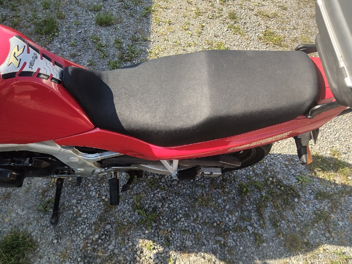 Suzuki gs 500 - 2