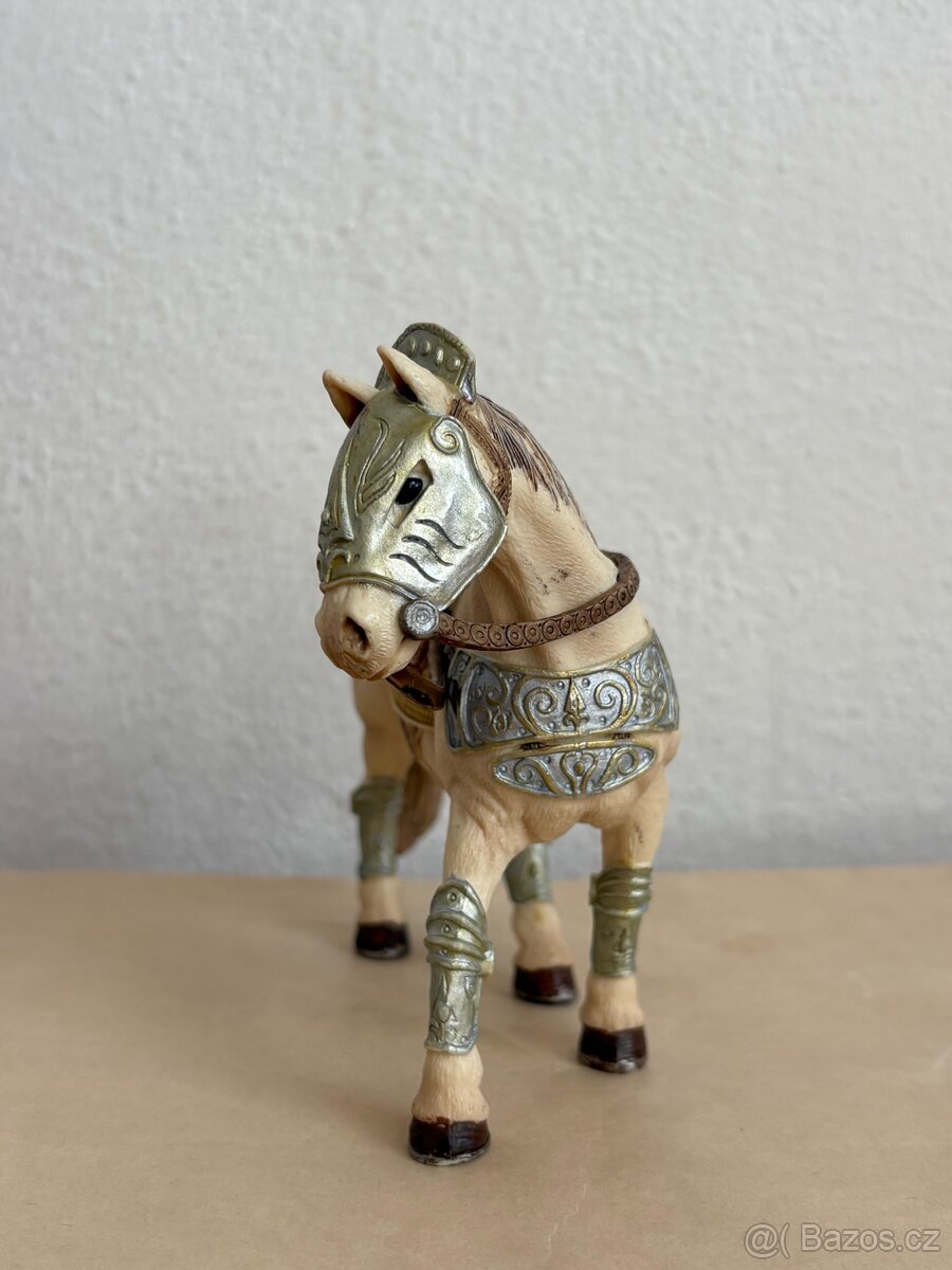 Schleich Rytířský kůň - 2