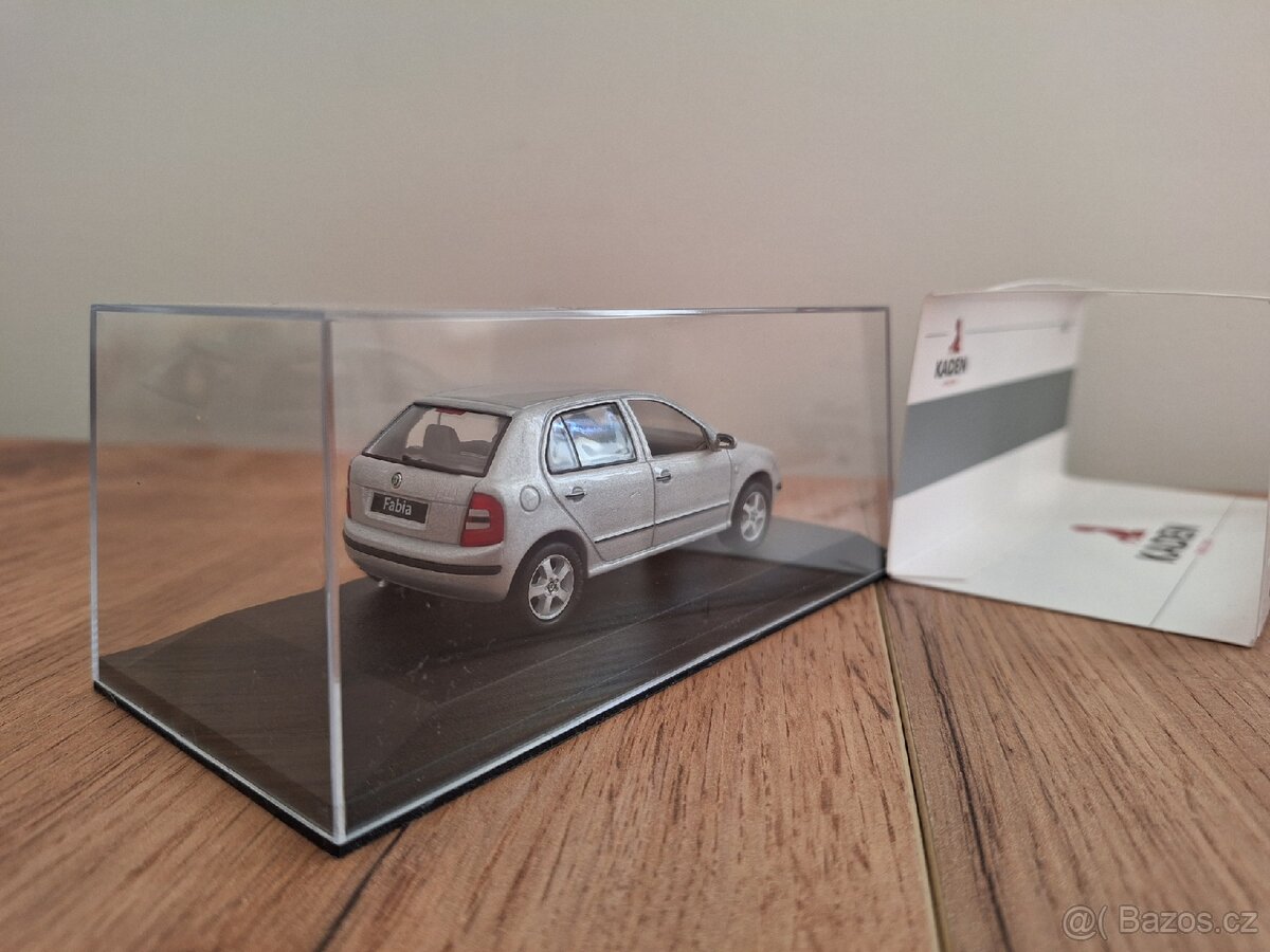 Fabia Kaden střibrný hatch - 2