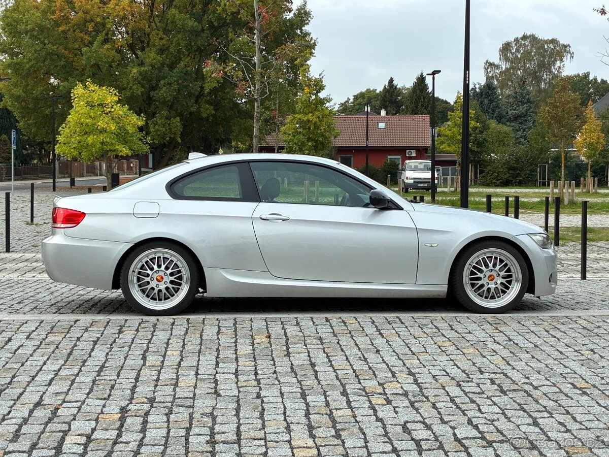 BMW e92 325d M paket - 2