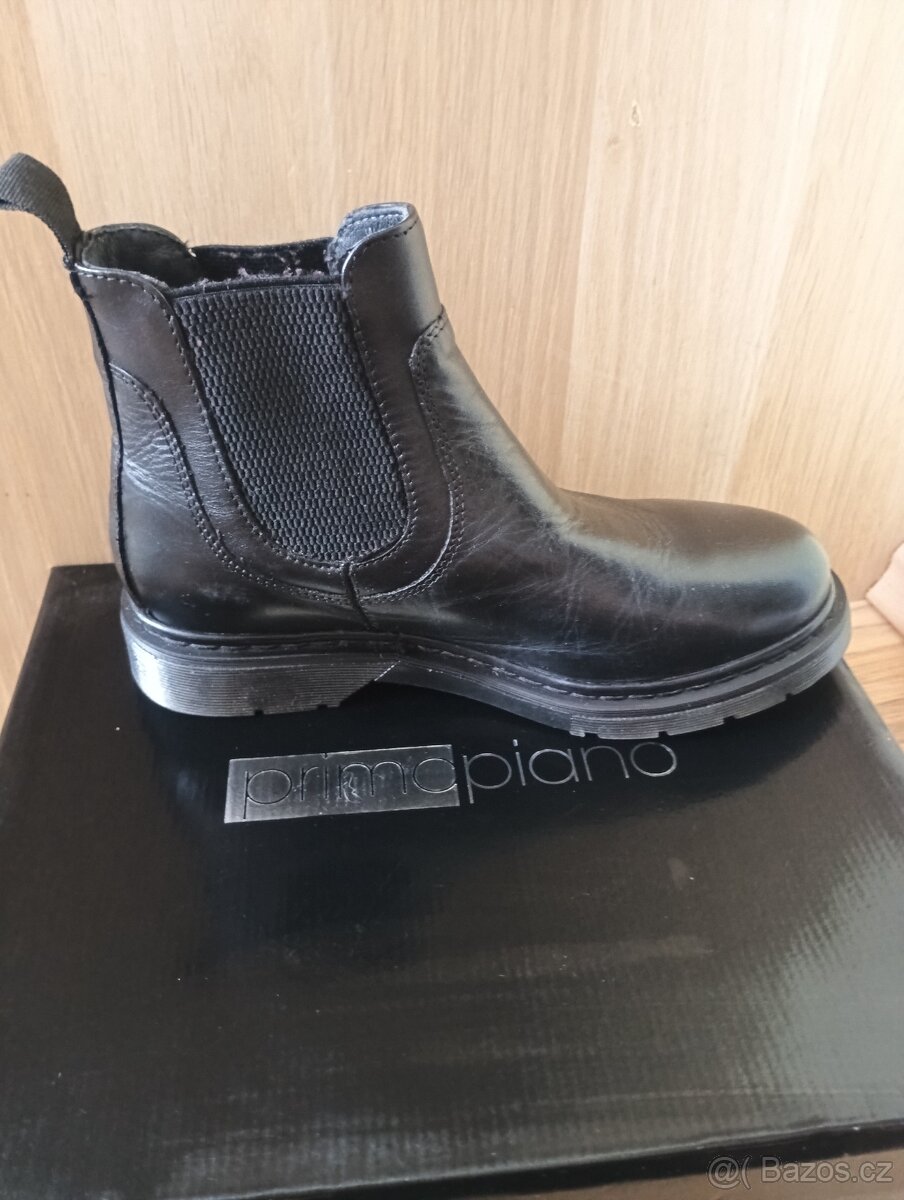 Nové dámské kožené boty vel. 38 - 2