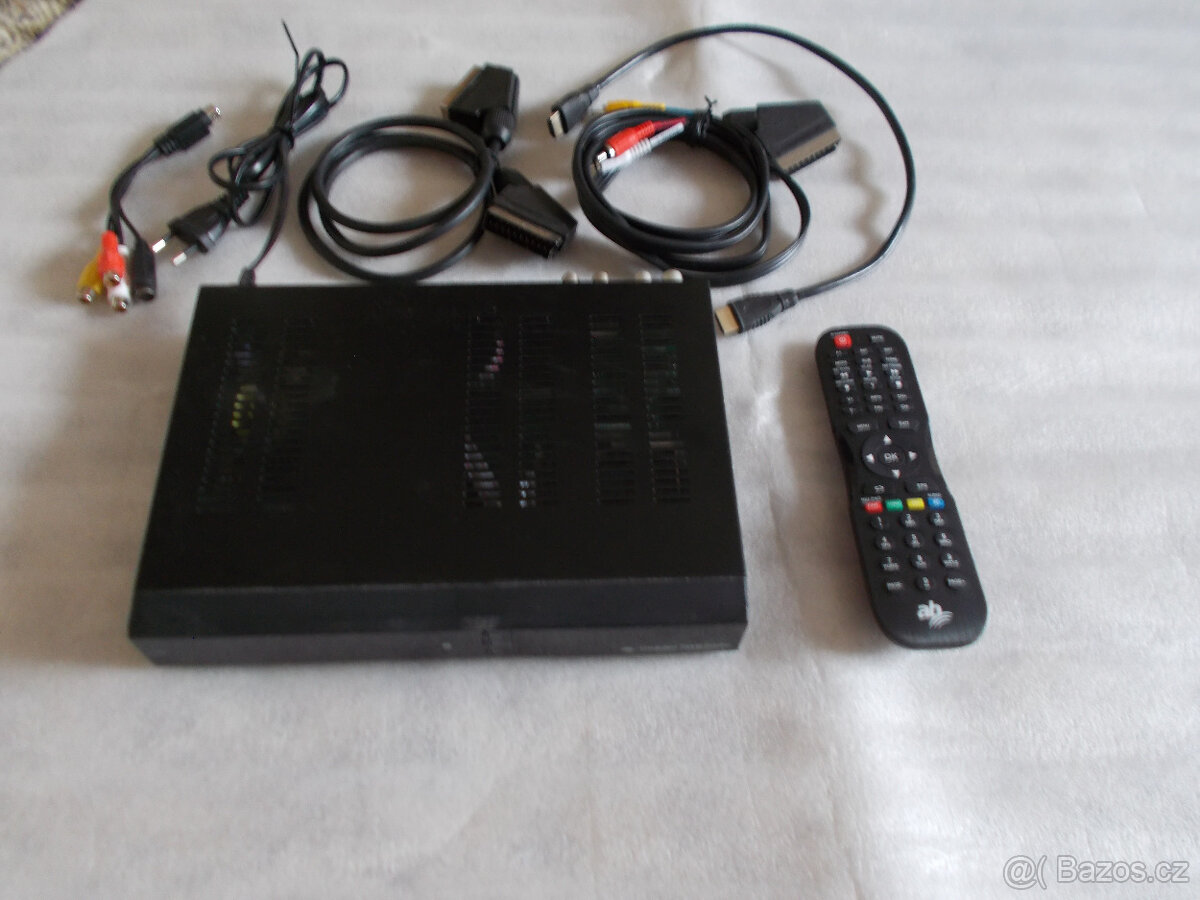 přijímač AB Cryptobox 752 HD Combo - 2