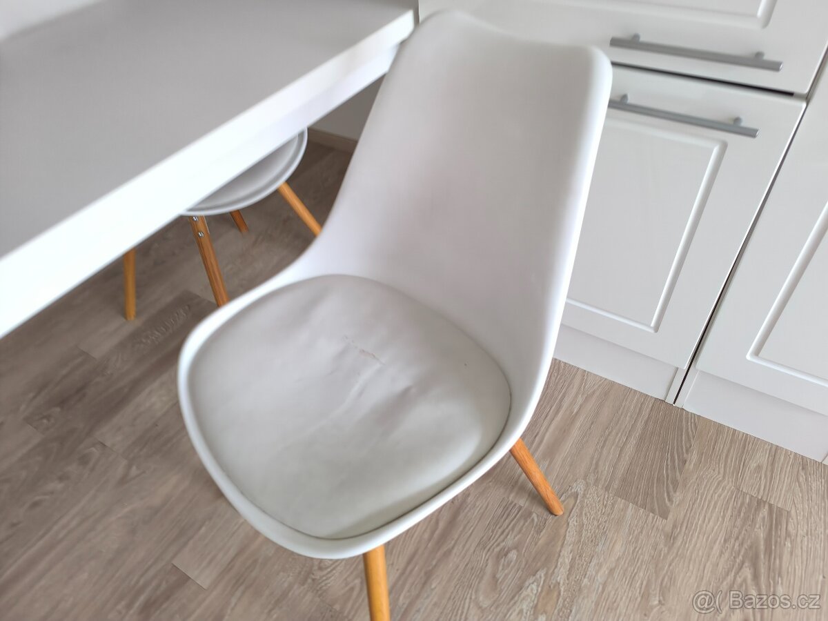 Mix nábytku (skříň, police, konferenční stolek, stůl..) - 2