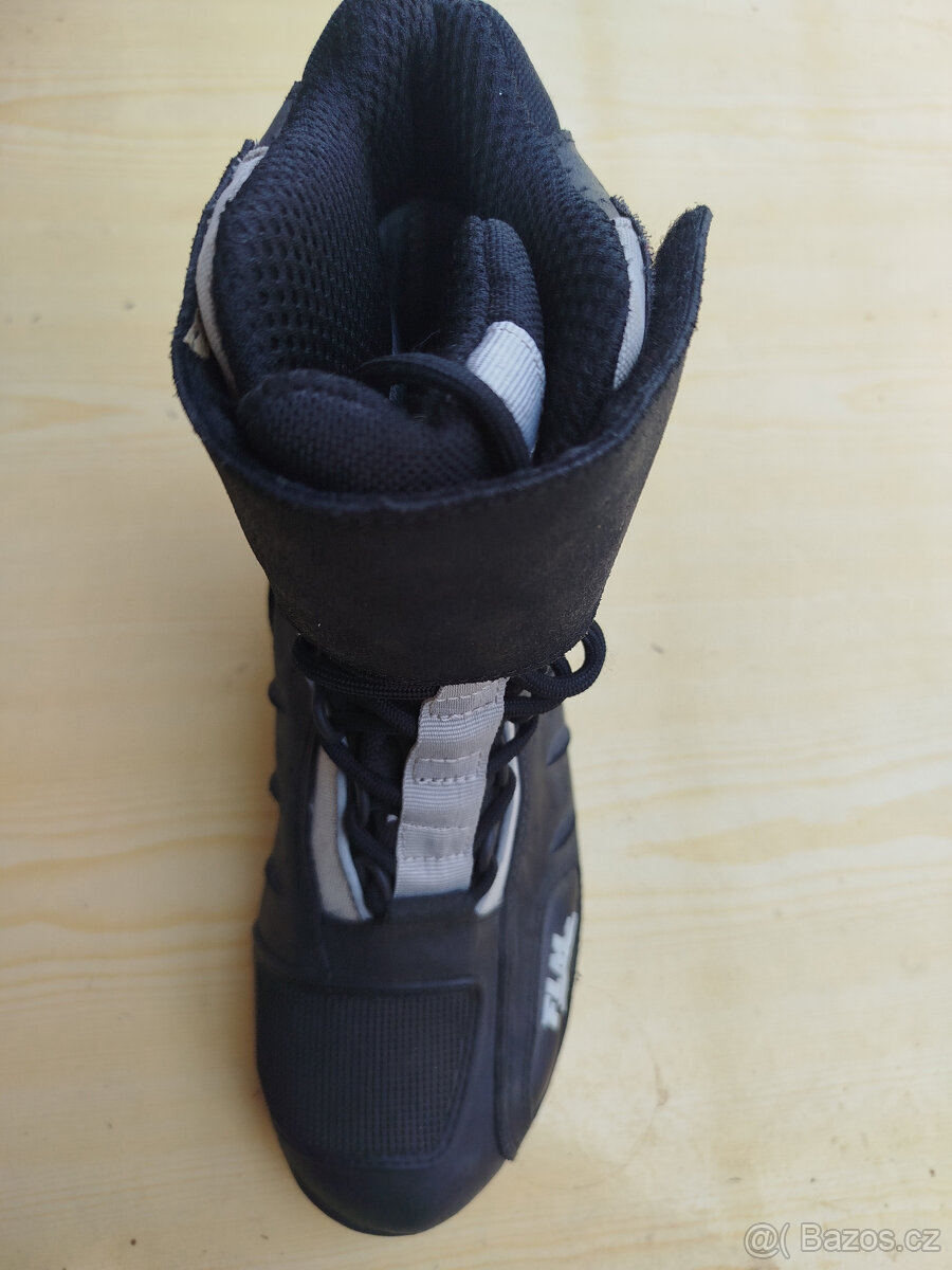 MOTOBOTY vel. 38 - 2