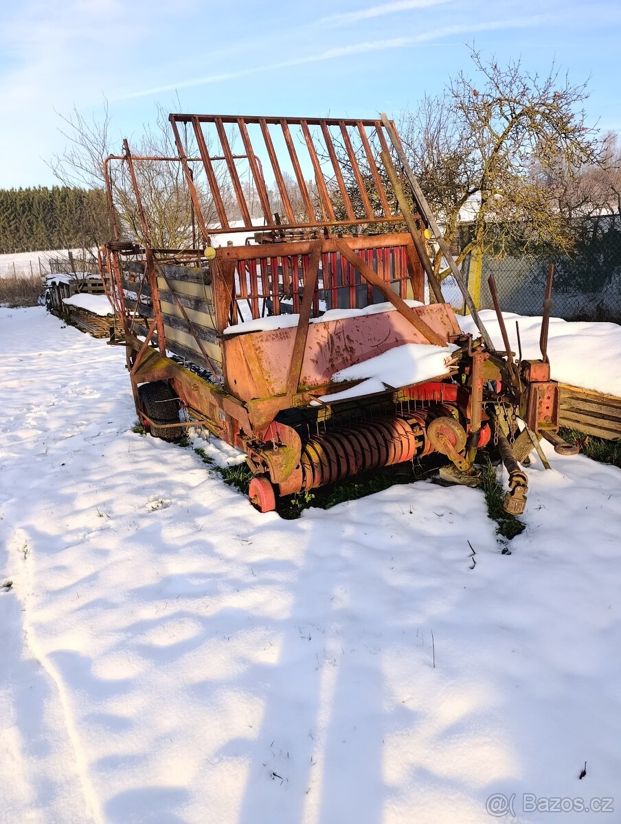 Sběrací vůz Pöttinger - 2