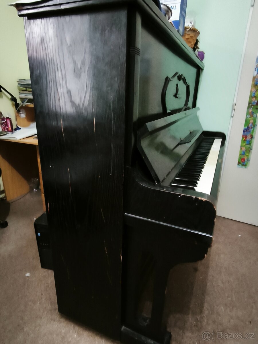 Klavír - pianino Rous - 2