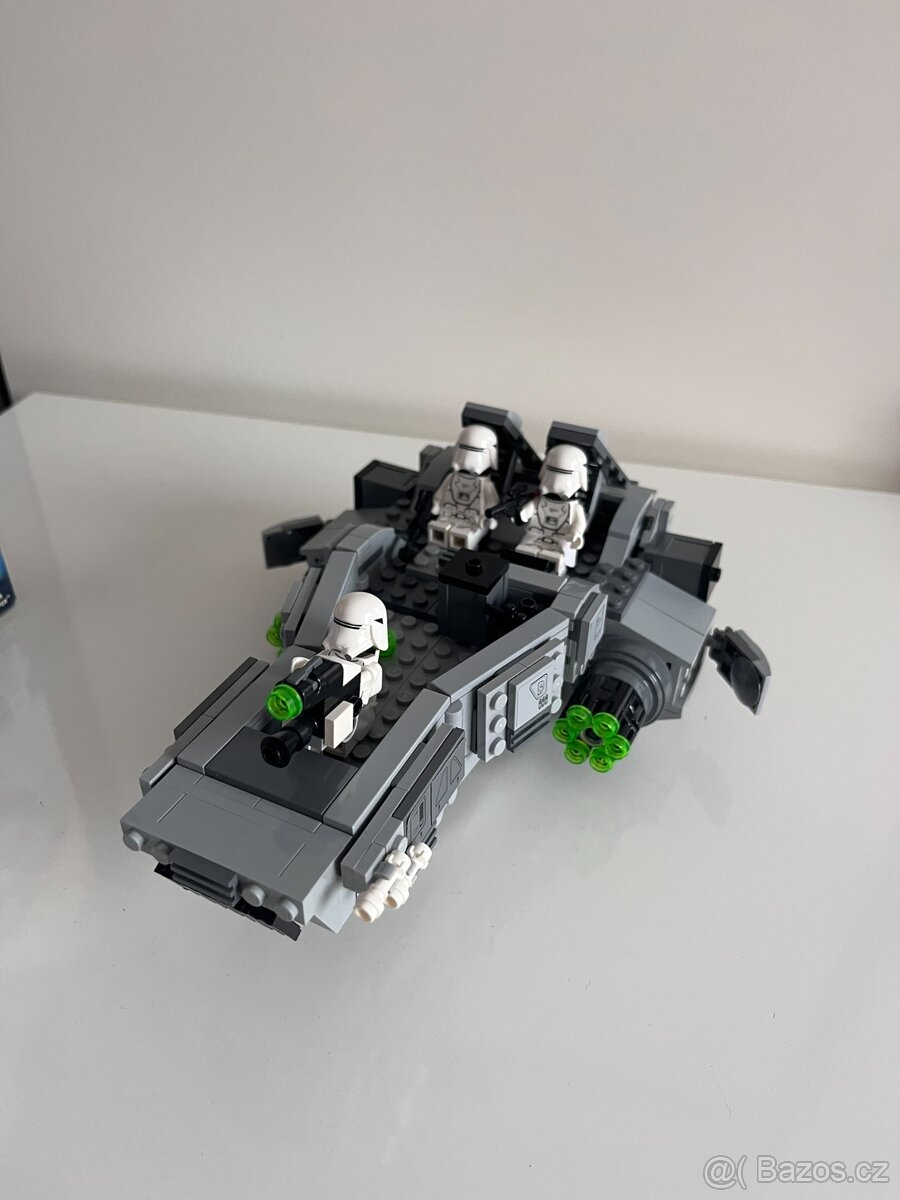 Lego Star Wars First Order Snowspeeder - 2