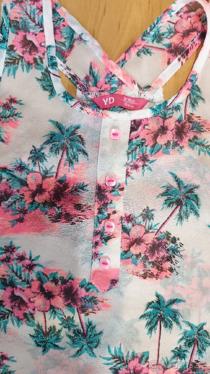 Letní halenka vel.140 9/10let. - 2