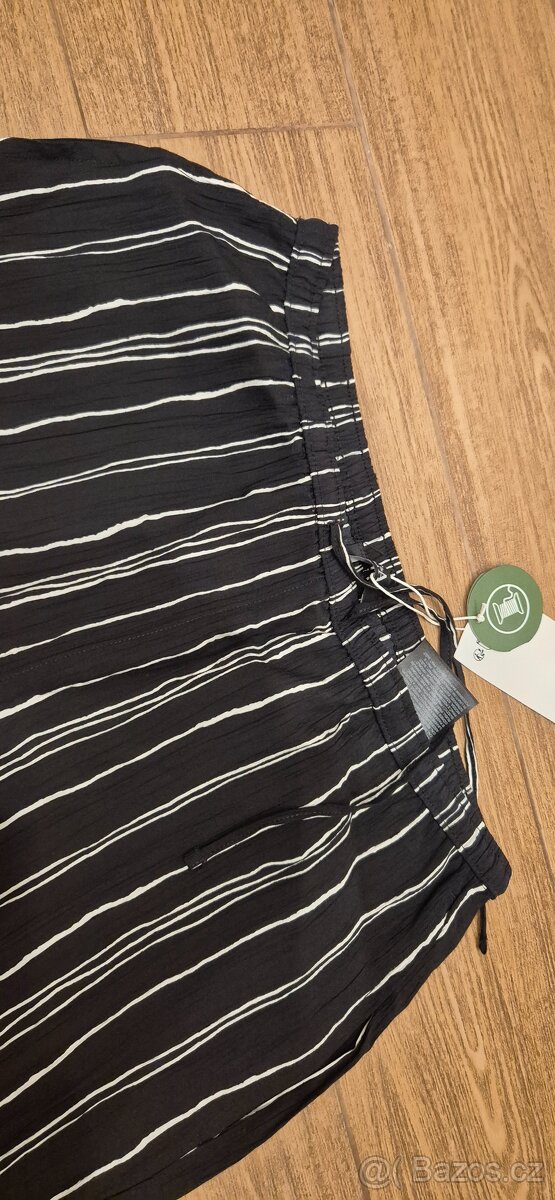 Letní pruhované kalhoty - 2