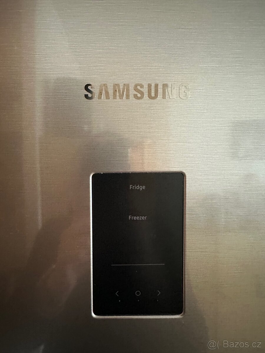 Lednička s mrazničkou Samsung - 2