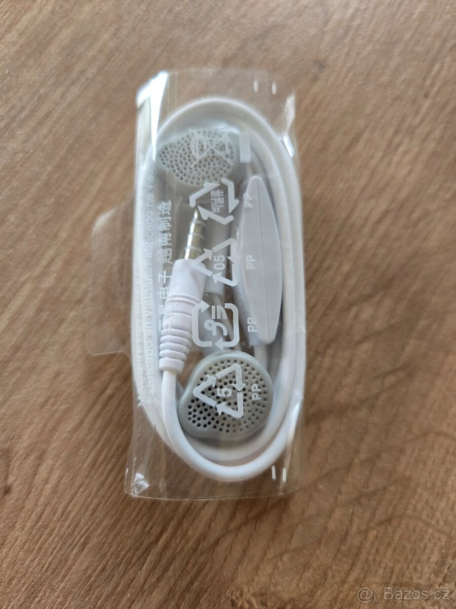 Originální nová nerozbalená sluchátka Samsung. - 2