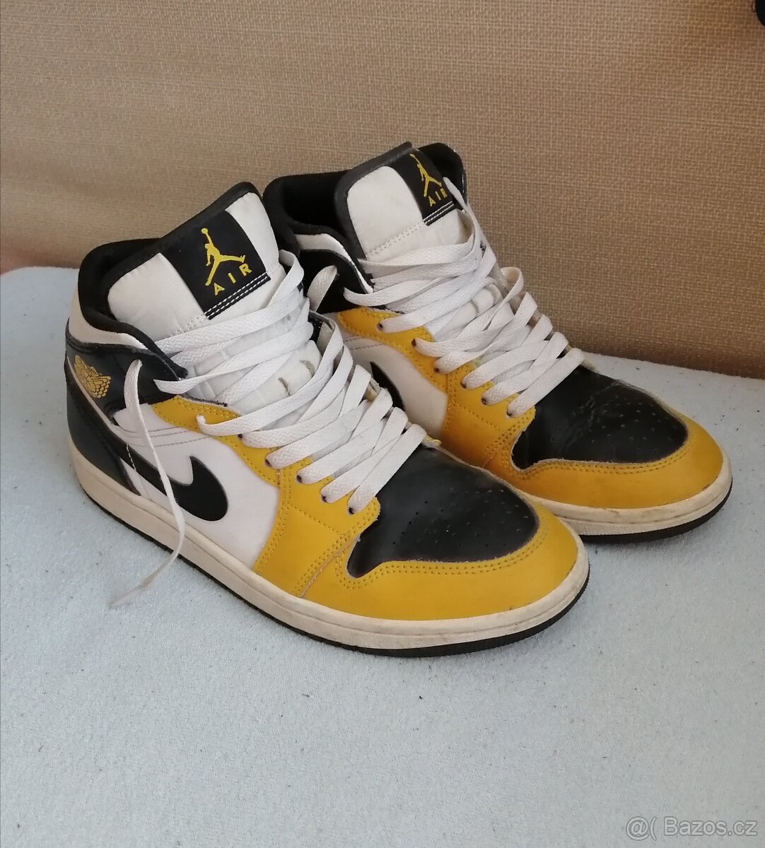 Tenisky Nike Air Jordan 1 Mid - 2