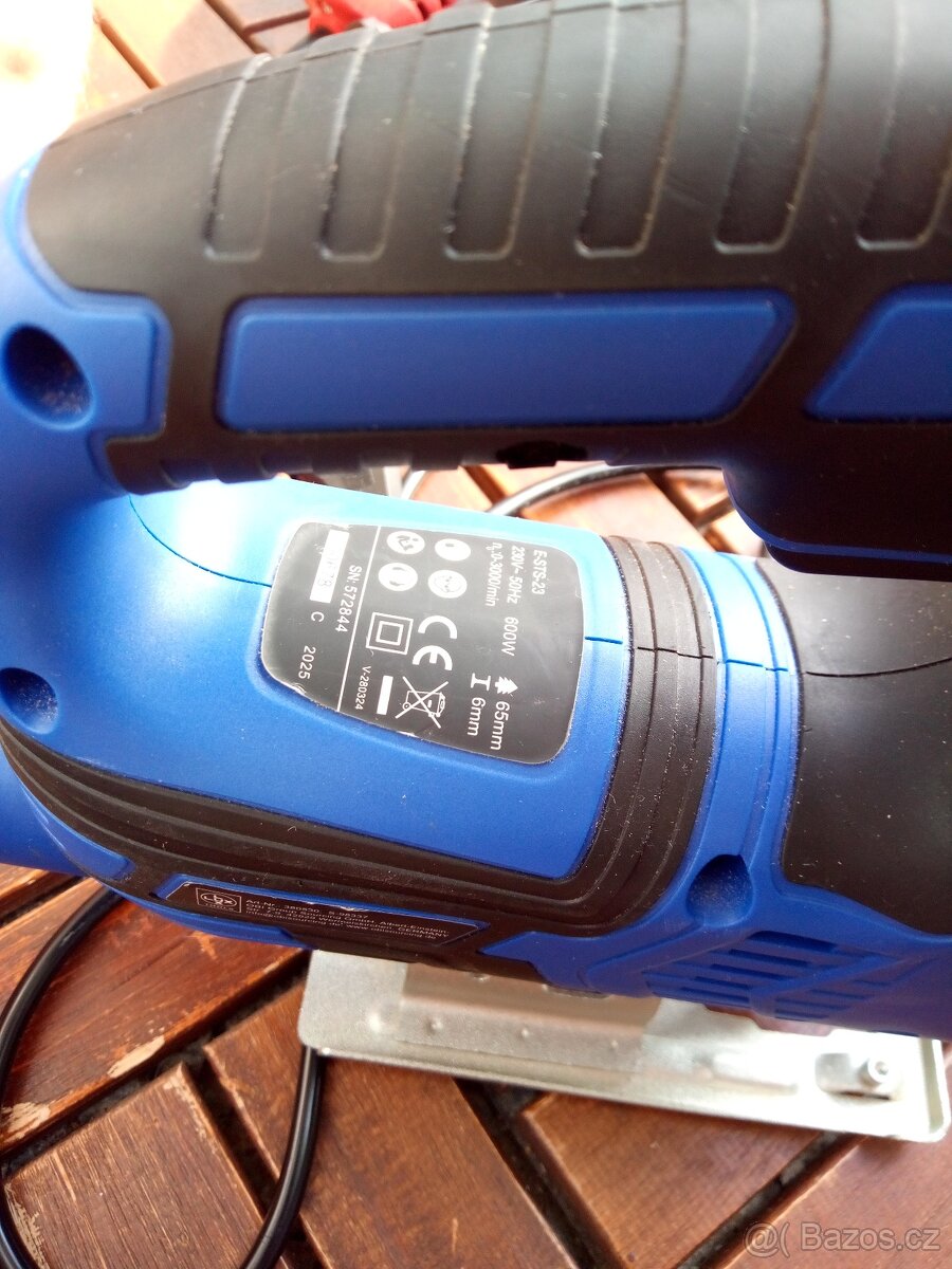 Přímočará pila Lux Tools - 2