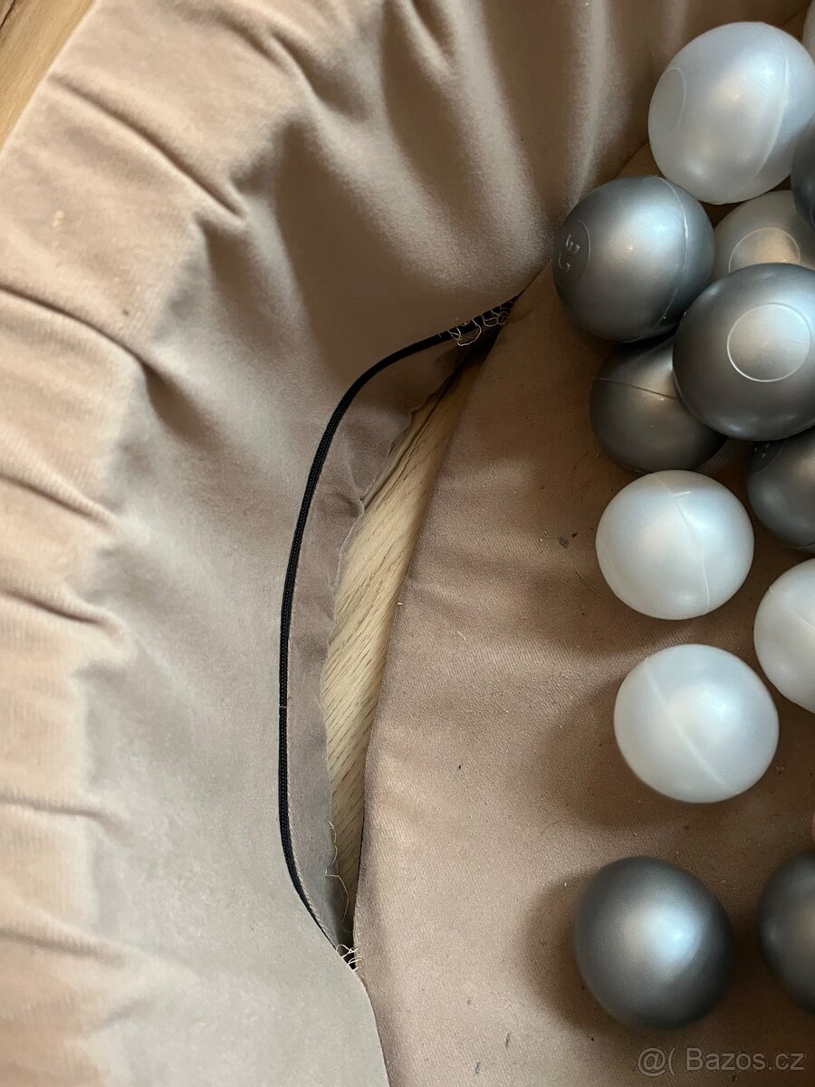 Bazenek s kuličkama - 2