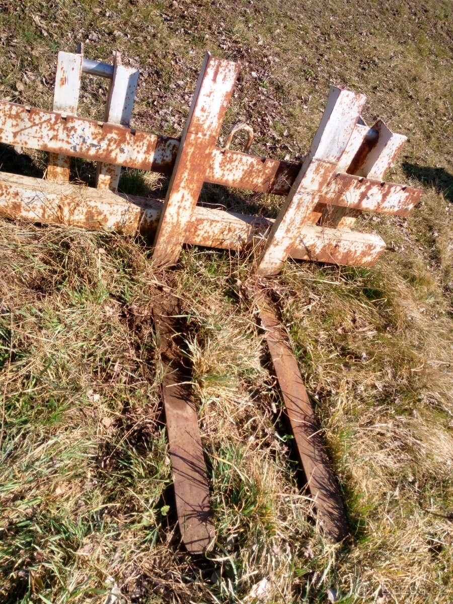 Paletyzační vidle - 2