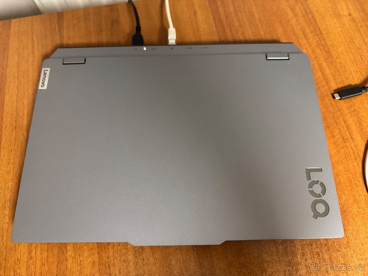 Herní notebook Lenovo LOQ 15IRX9 (83DV00R0CK) - 2