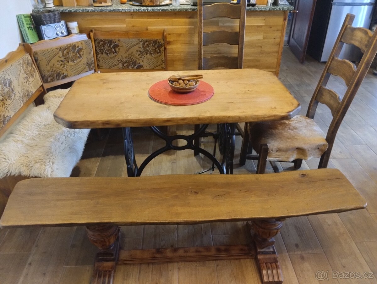 Jídelní stůl pro 4 osoby - MASIVNÍ DŘEVO- BŘÍZA - 2