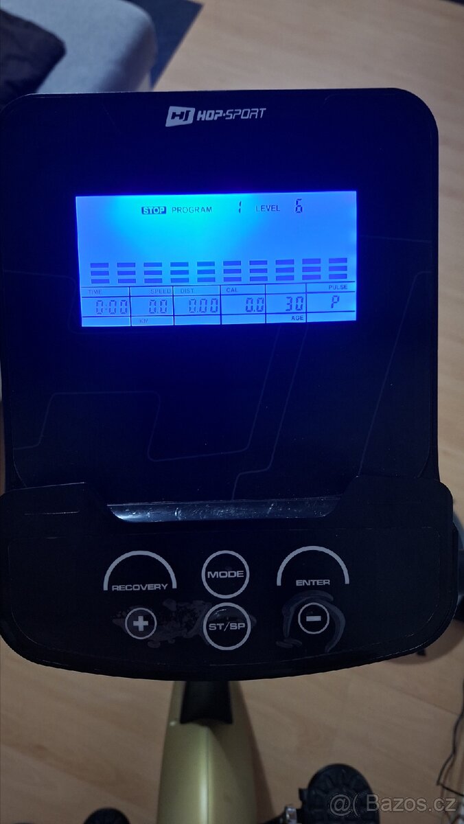 Elektromagnetický rotoped HS-005H Host zlatý - 2