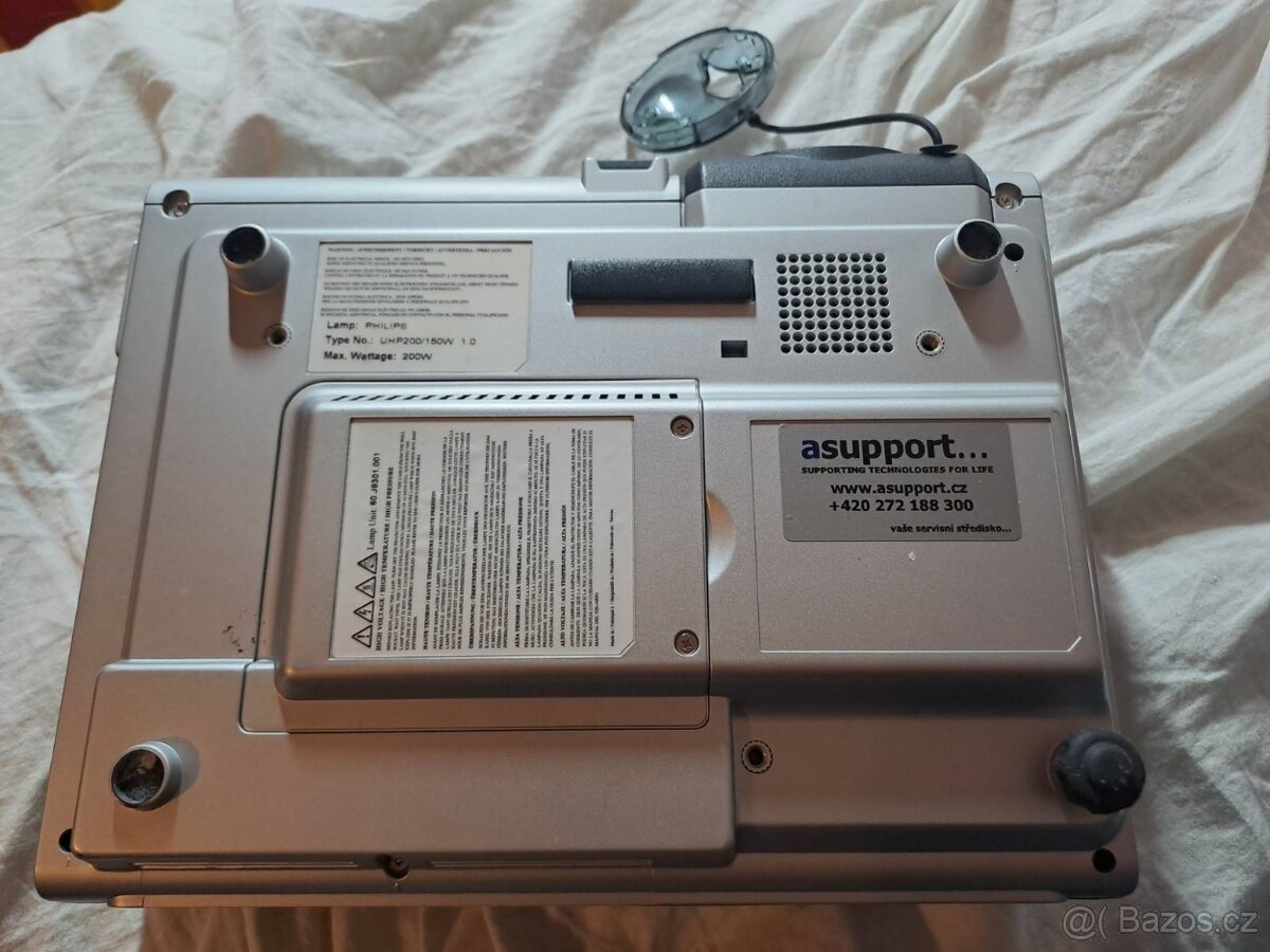 Promítačka BenQ PB 2240. - 2