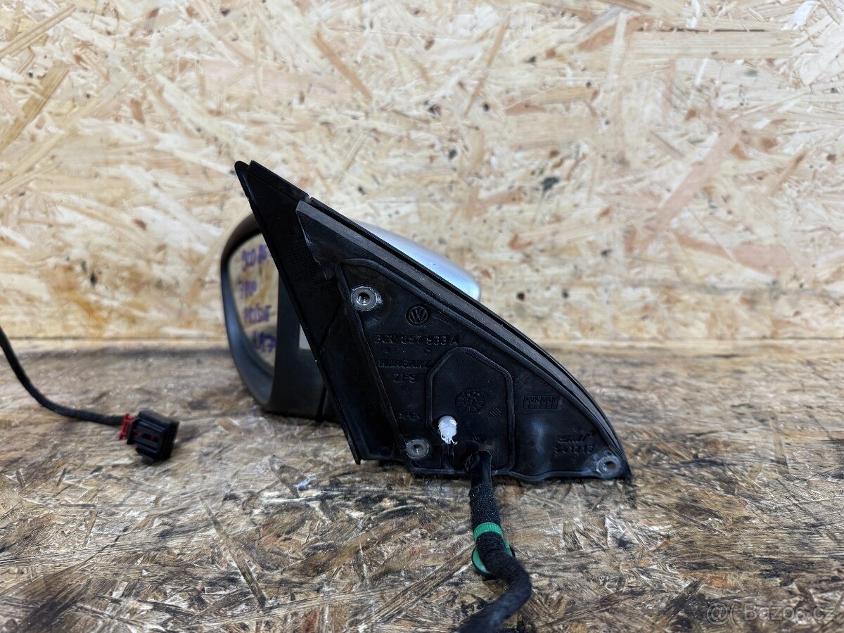 LEVÉ ZPĚTNÉ ZRCÁTKO VW PASSAT B7 LA7W 7 PIN 3C0857933A - 2