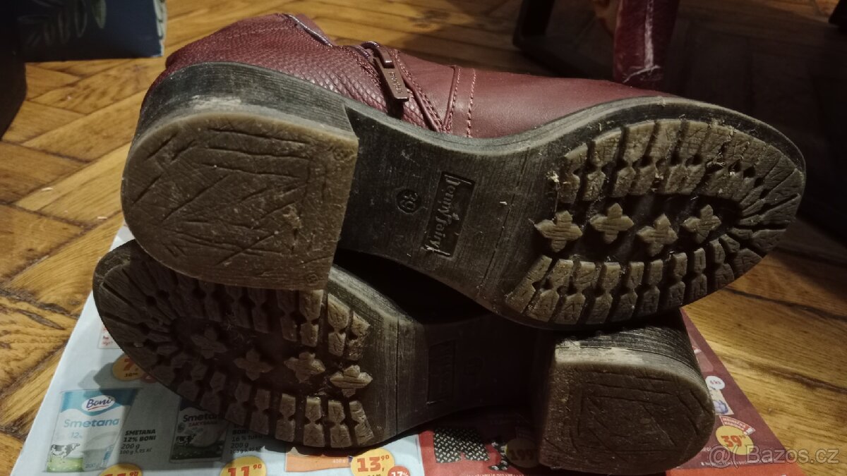 Zimní boty na podpatku č.20 - 2