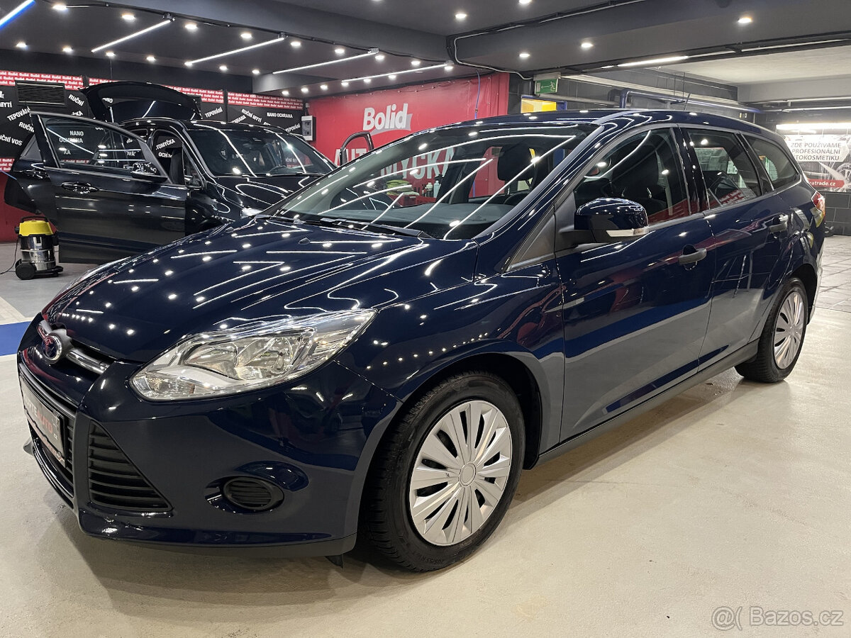 ford focus 1.6 i benzin 2014 , 159km - 2