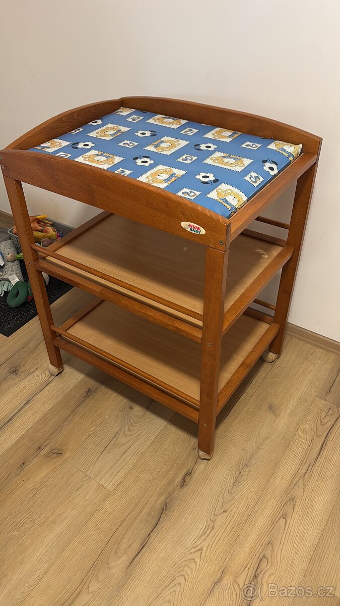 Přebalovací pult - 2