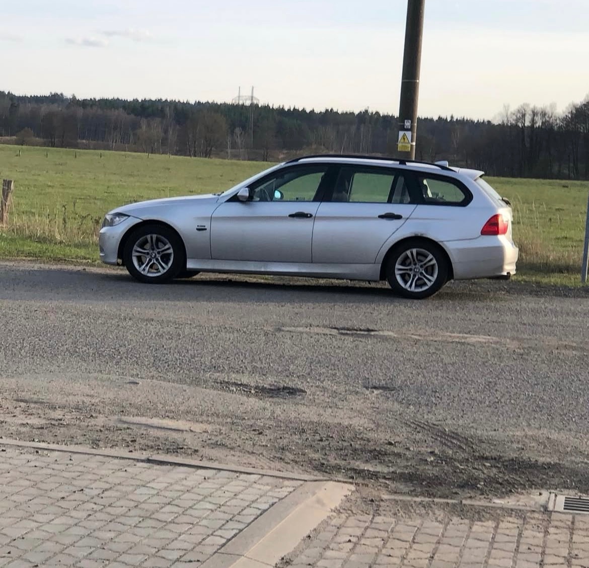 BMW e91 320d 120kw - 2