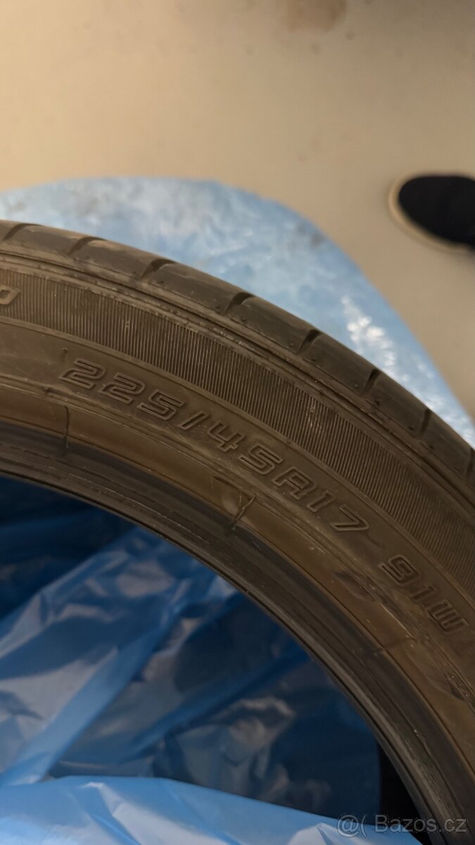 LETNÍ PNEU Dunlop 225/45/R17 - 2