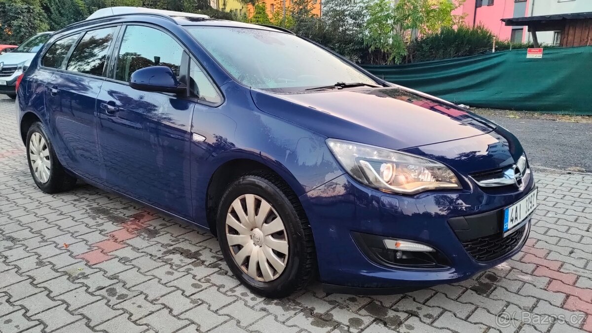 Opel Astra J sport tourer 2014 - 2