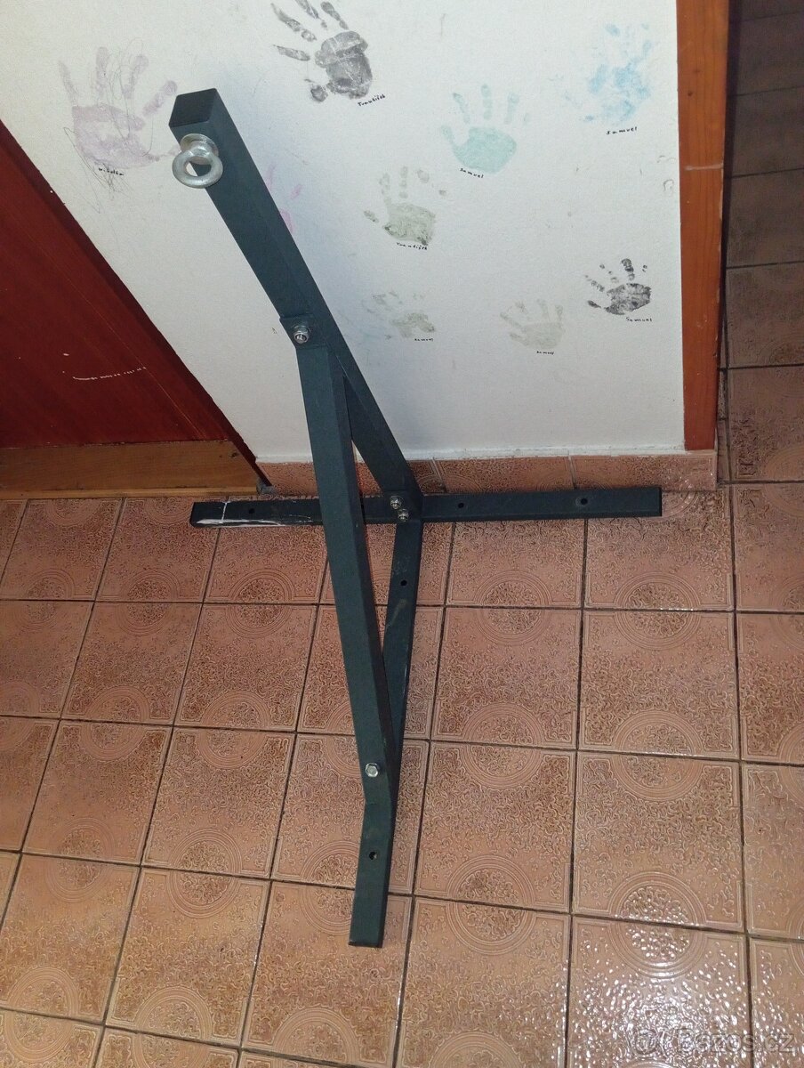 Posilovací náčiní - 2