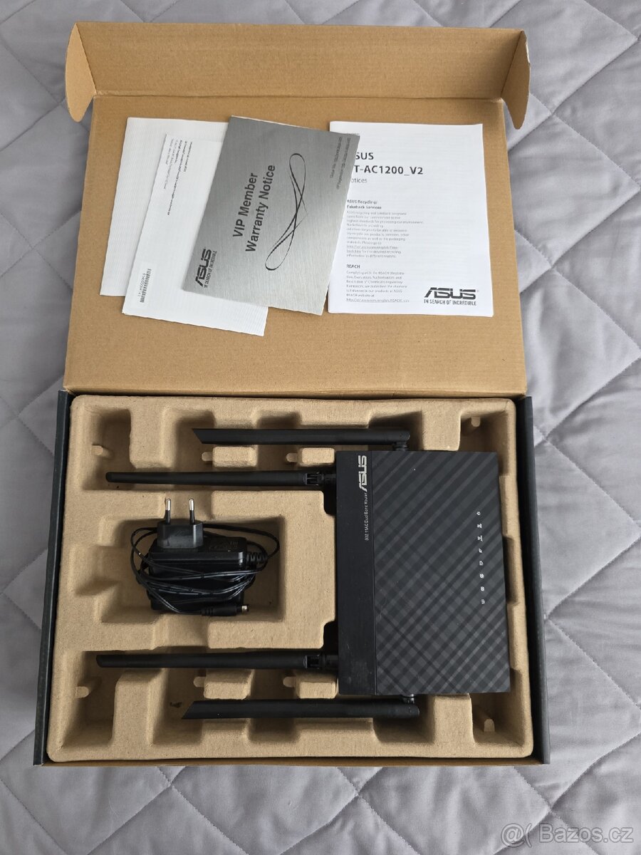 WiFi Routery ASUS RT-AC1200 (v2) - 3ks (jako nové) - 2