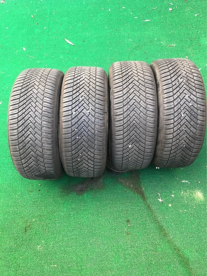 Continental 215/45 R17 allseason - 2
