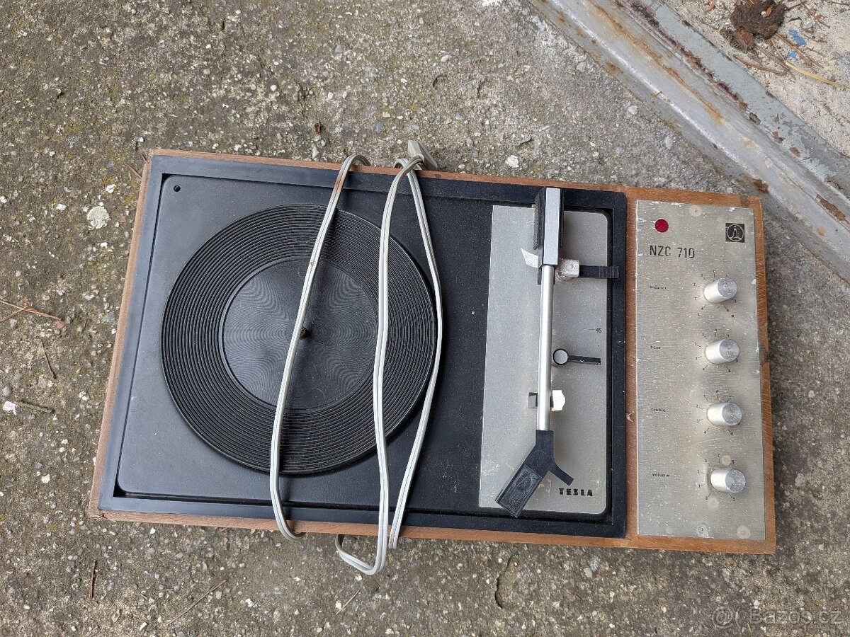 Gramofony tesla - 2