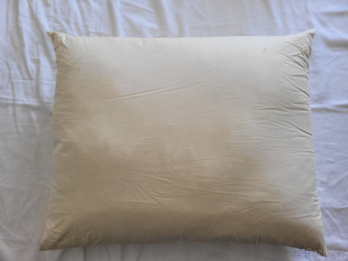 Polštář / peří - 2