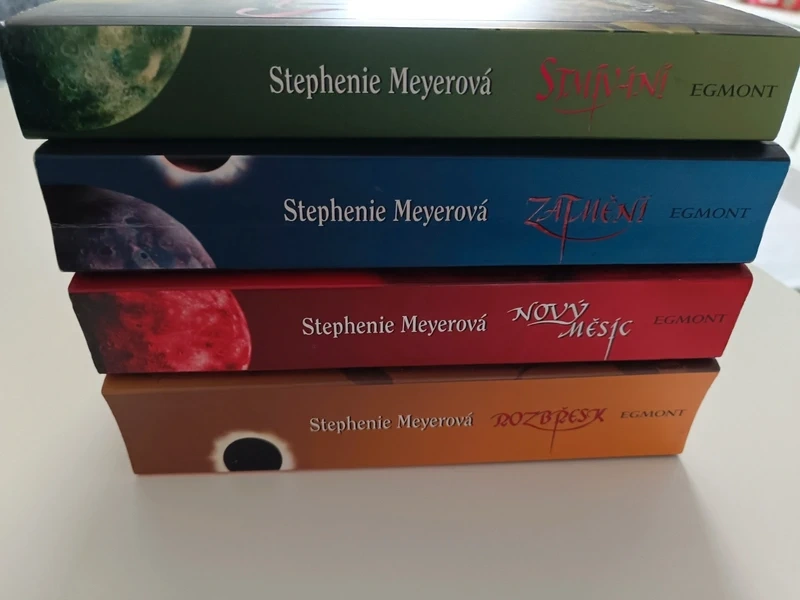 Sága Stmívání 4 díly =nová - 2