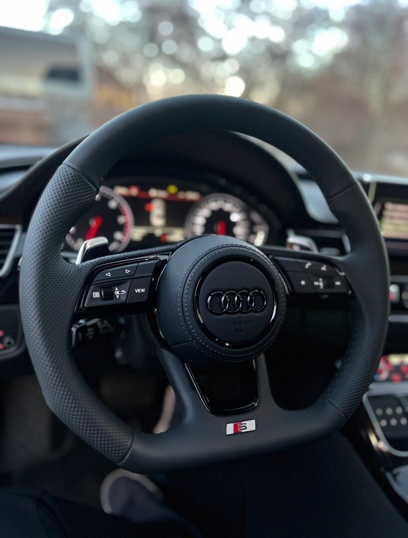 AUDI KOŽENÝ EXCLUSIVE VOLANT +AIRBAG+ F1 PADLA CIERNA NITKA - 2