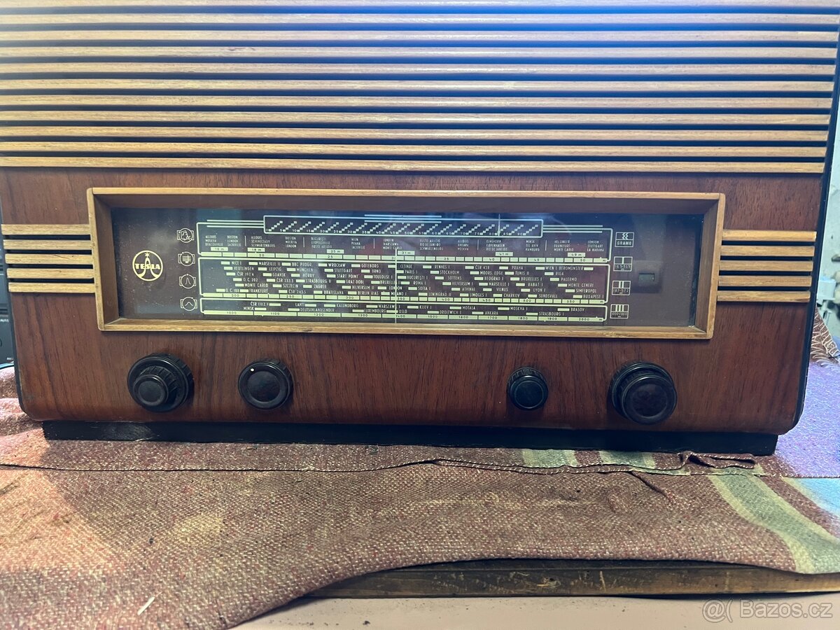 Tesla 605A - čtěte popis - 2