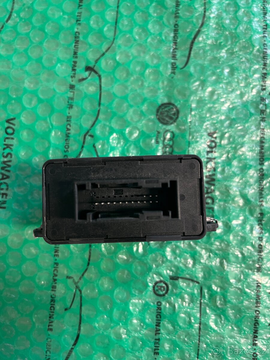 Řídící jednotka nastavení sklonu světlometů 5M0907357C - 2