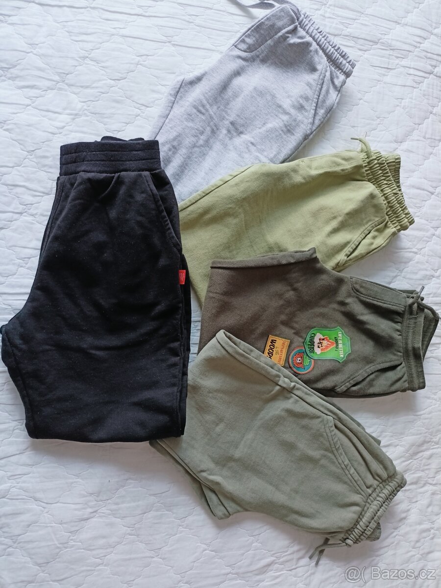 5x dětské tepláky, 128/134 (8-9 let) - 2