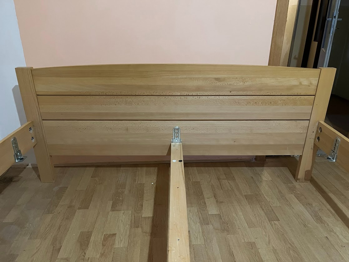 Postel manželská dřevěná buk masiv - 2