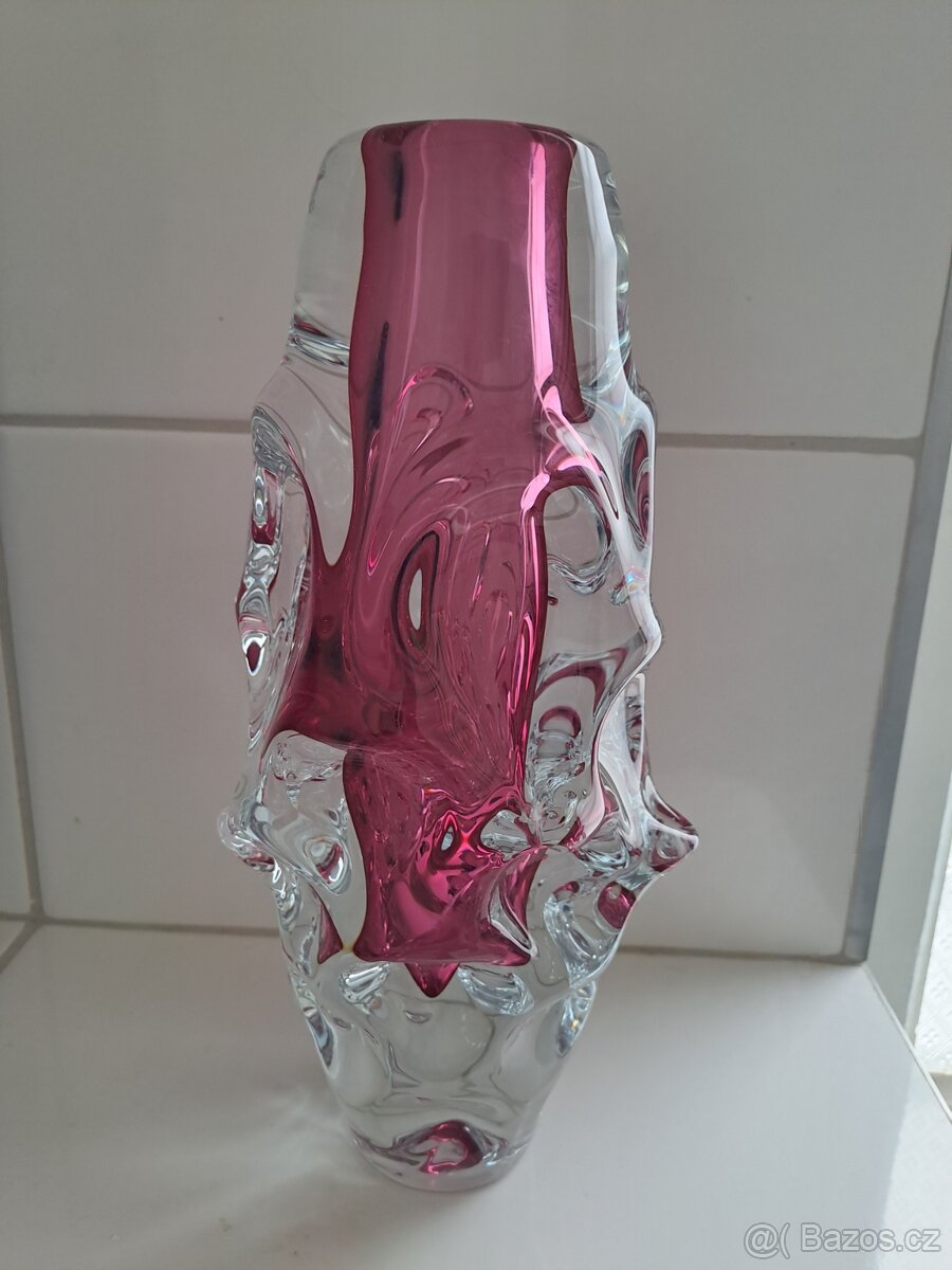 Prodám dvě vázy J.Beranek 25cm. - 2