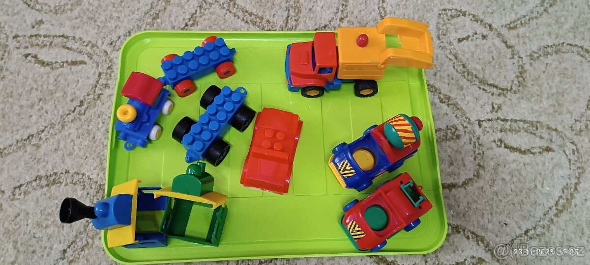 Mix dopravních prostředků ke stavebnicím - 2