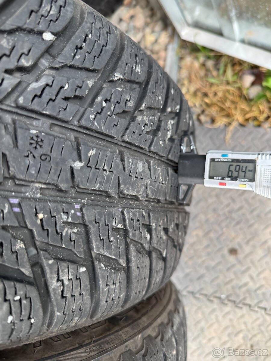 225/60/17 - Nokian zimní sada pneu - 2