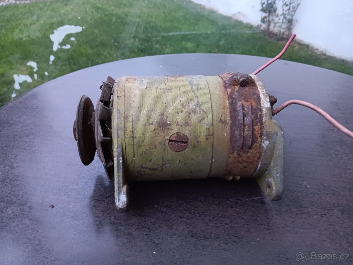 Škoda 1000 MB dynamo - 2