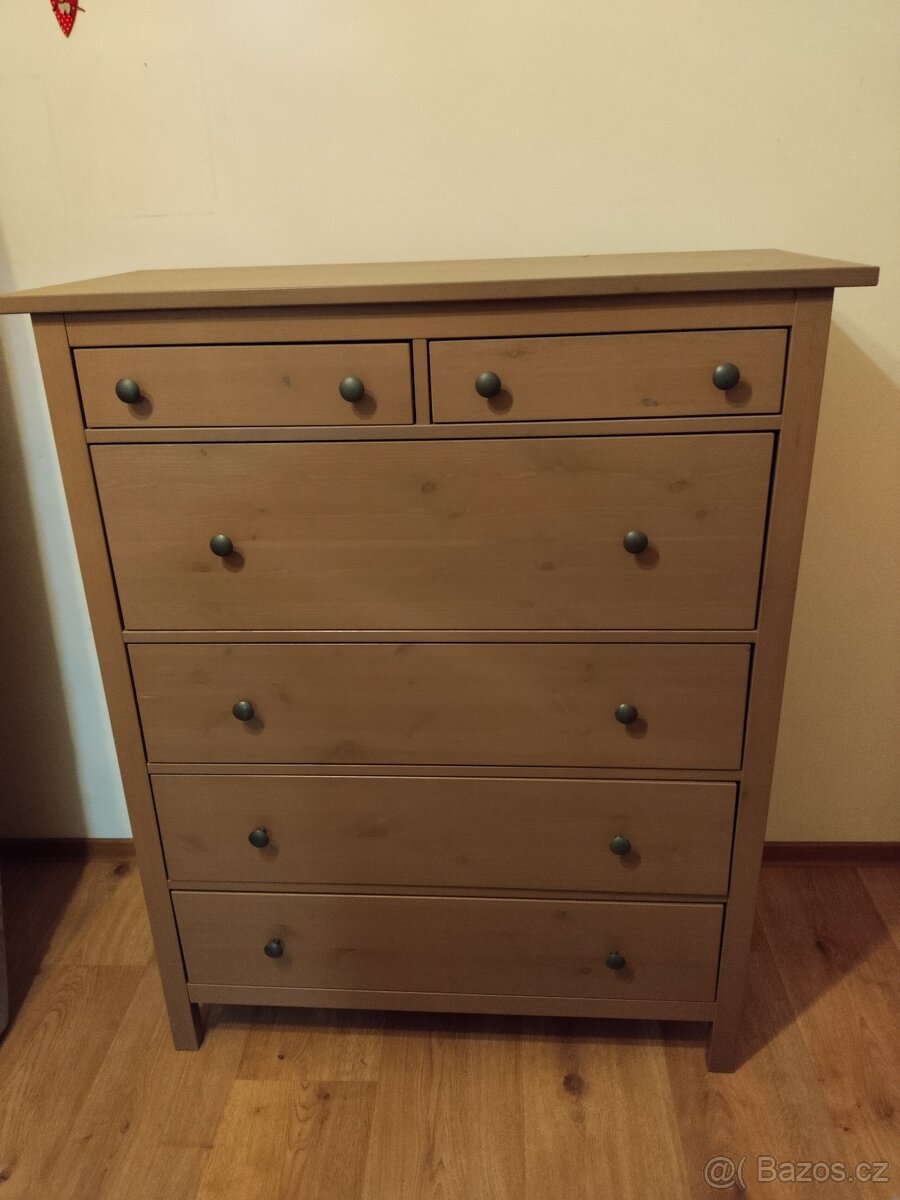 Komoda - 2